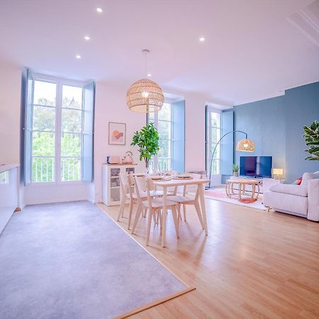 La Vue Royale - Face Au Chateau - Wifi - 4 Personnes Pau Εξωτερικό φωτογραφία