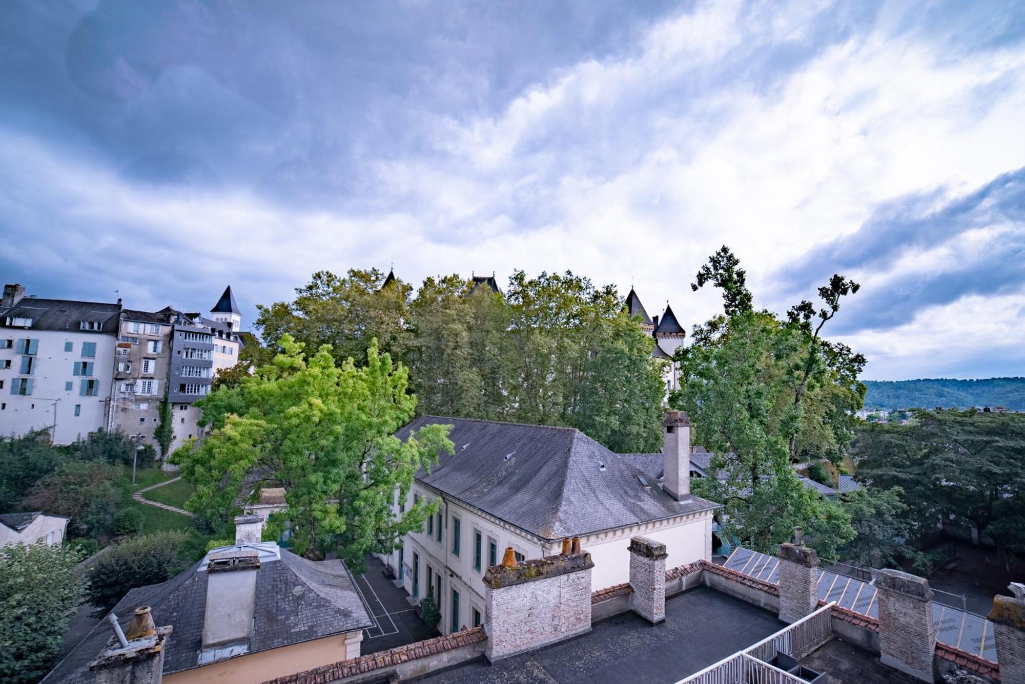 La Vue Royale - Face Au Chateau - Wifi - 4 Personnes Pau Εξωτερικό φωτογραφία